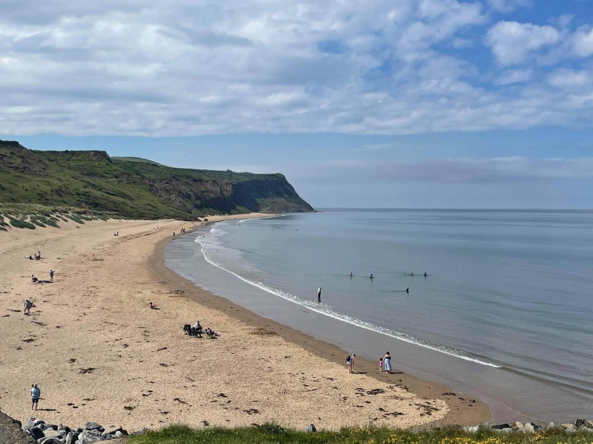 2 Bed House -Close To Cleveland Way,Lovely Beaches Brotton Екстер'єр фото
